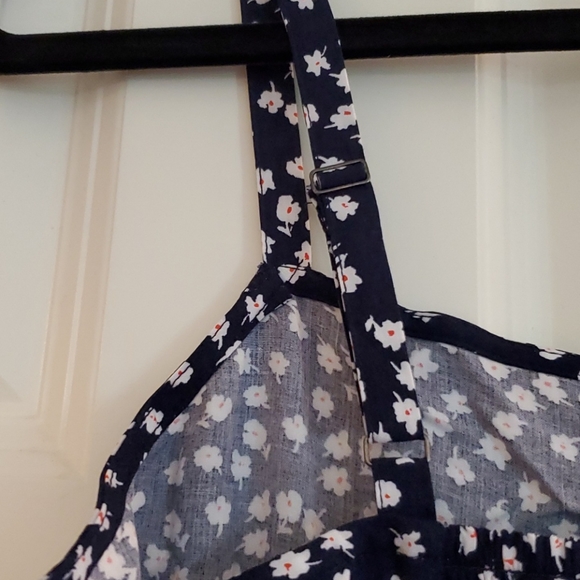 GAP Cami Fit &Flare Dress - Picture 5 of 8